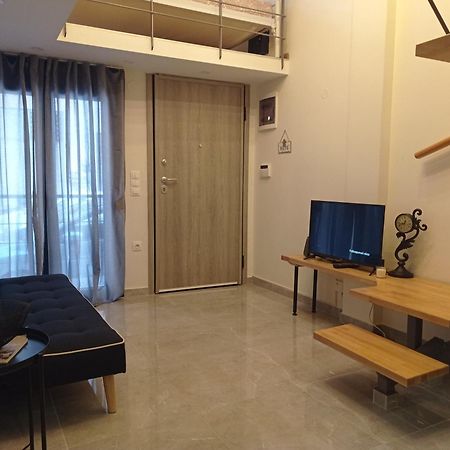 Minimal Two-Floor Apartment 테살로니키 외부 사진