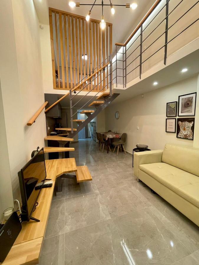 Minimal Two-Floor Apartment 테살로니키 외부 사진