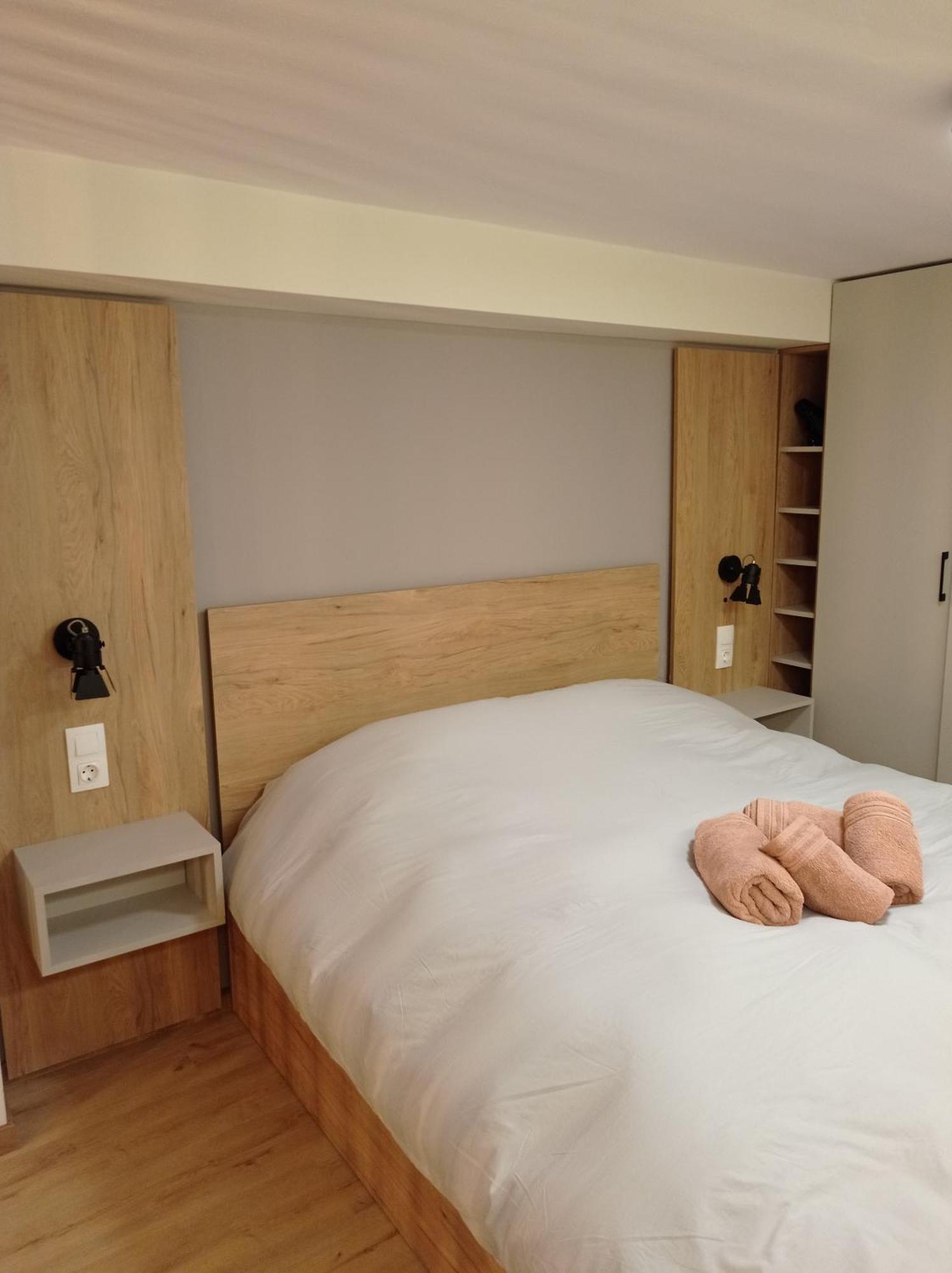 Minimal Two-Floor Apartment 테살로니키 외부 사진