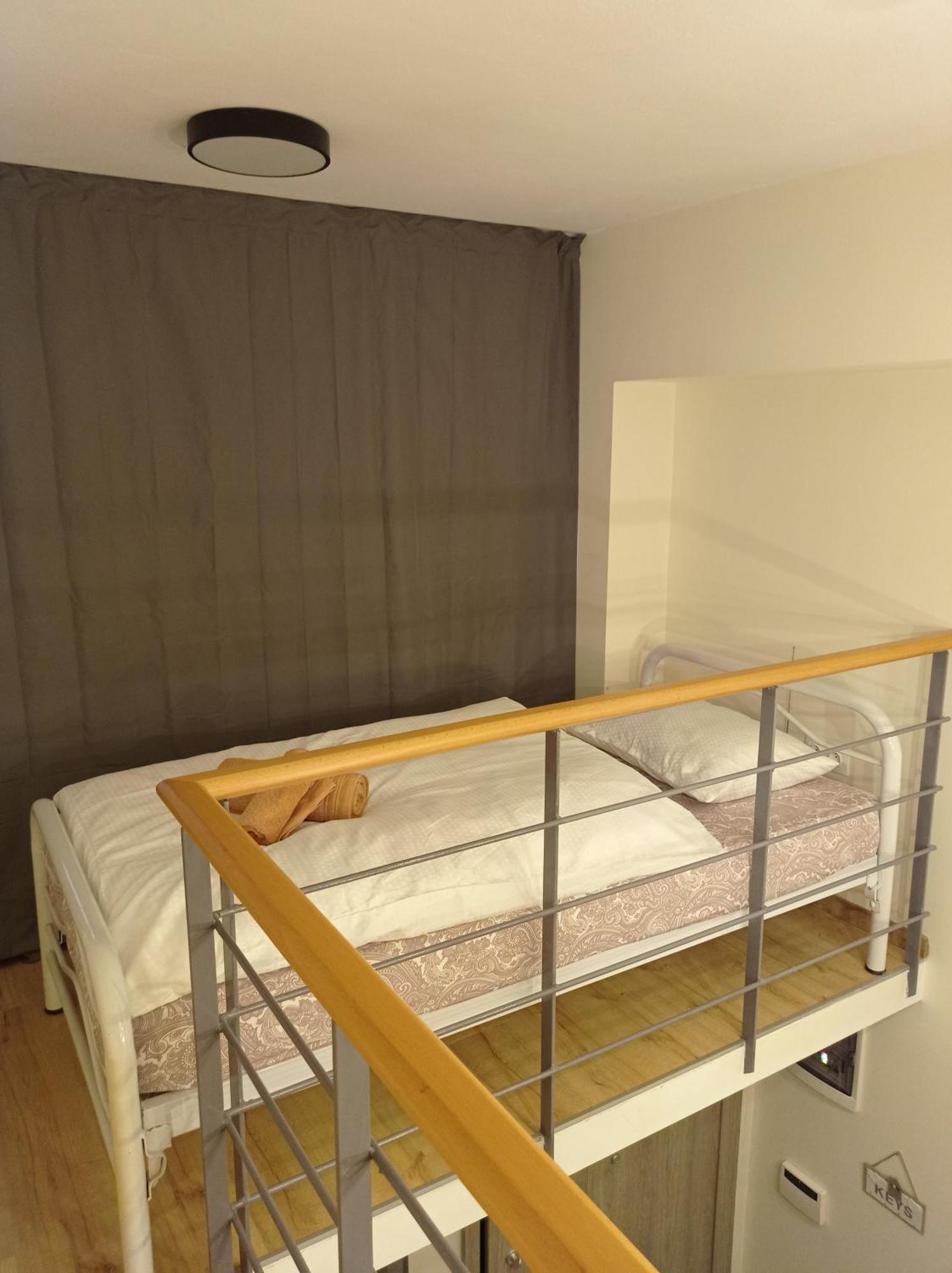 Minimal Two-Floor Apartment 테살로니키 외부 사진